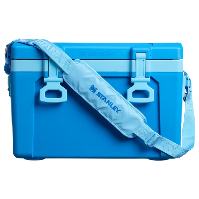 The Easy Carry Outdoor Cooler + Strap | 24 QT